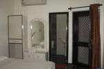 Sai Homestay Bed and Breakfast (near Taj Mahal) - Image 5