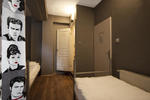 Eastwest Guesthouse - Image 9