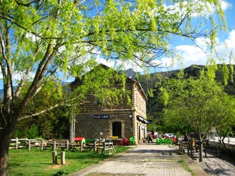 Albergue Refugio Cellers  0