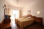 Hotel Pinos Playa - Image 2