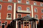 Arsenal Palace Hotel