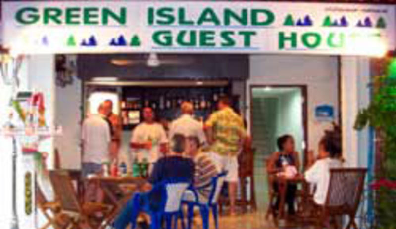 Green Island Guesthouse  0