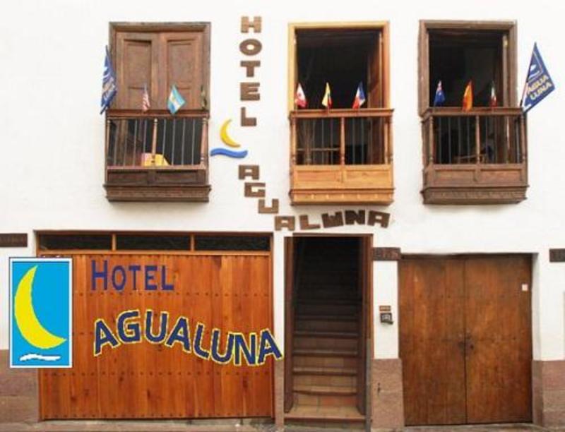 Agualuna Hotel  0