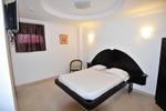 Hotel y Pension Corona