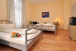 Hotel Apadana Frankfurt - Image 5