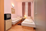 Hotel Apadana Frankfurt - Image 6
