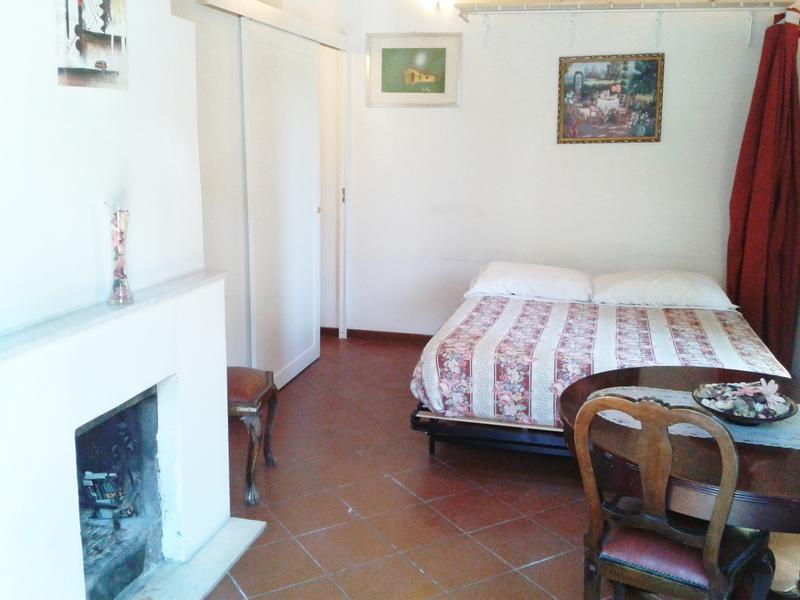 Vatican Walls Apartment: Image # 4