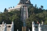 YHA Ngong Ping SG Davis Youth Hostel - Image 9