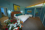 Rabbit Hole Guest House - Image 8