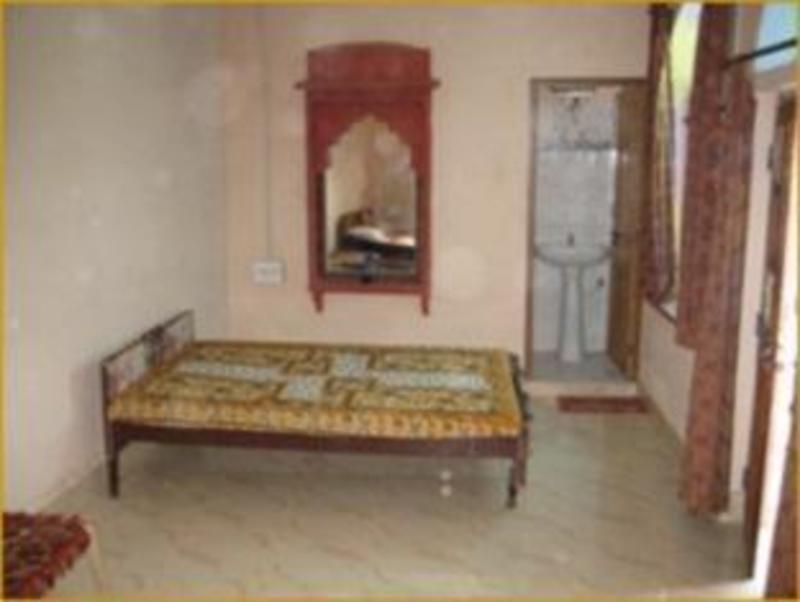 Shivam Tourist Guest House  3