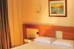 Paradise Beach Hotel - Image 2