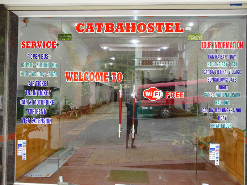 Catba Hostel  0