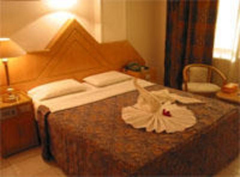 Karnak Hotel  2