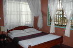 Alibi Guesthouse - Image 10