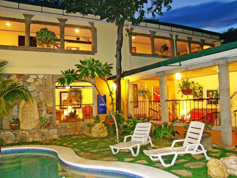 Hotel Colonnade Nicaragua  0