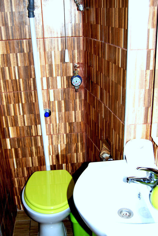 LowCostel Hostels