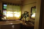 Italian Guesthouse - Image 7