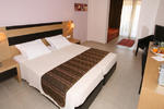 Lagomandra Hotel - Image 8