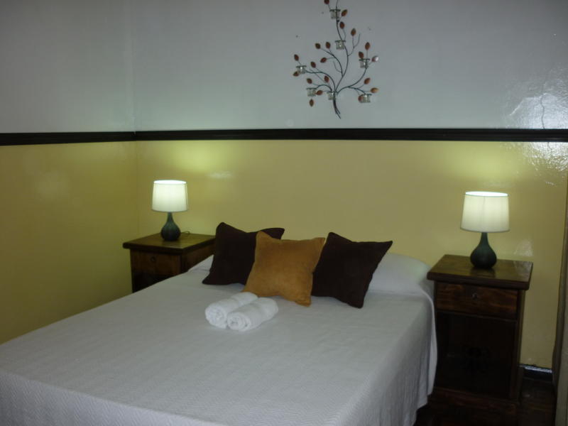 Hotel Cala Inn Alajuela  0