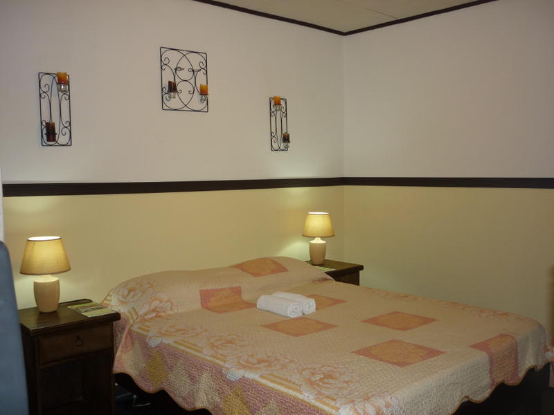 Hotel Cala Inn Alajuela  1