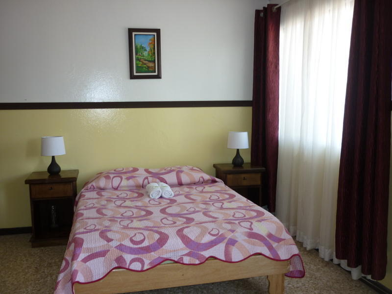 Hotel Cala Inn Alajuela  2