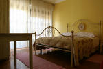 Mira Guesthouse - Image 2