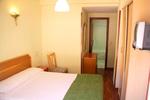 Hostal Arlanzon - Image 4