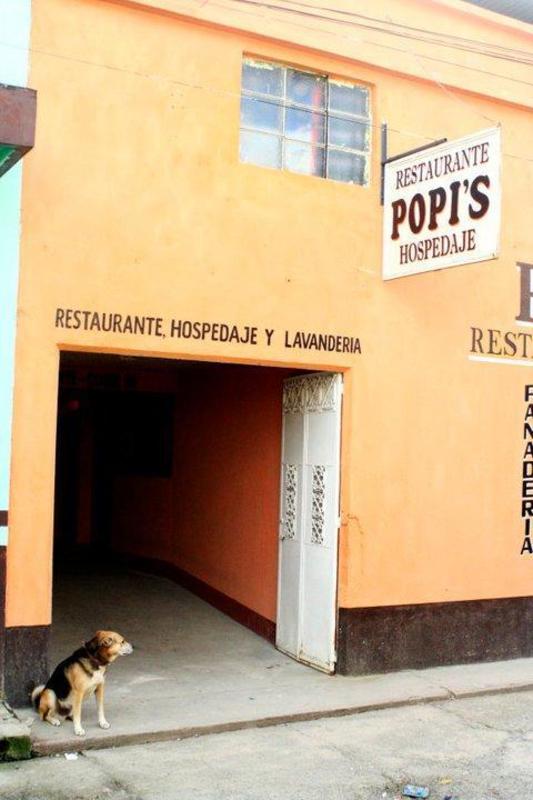 Popi's Restaurante y Hospedaje  0