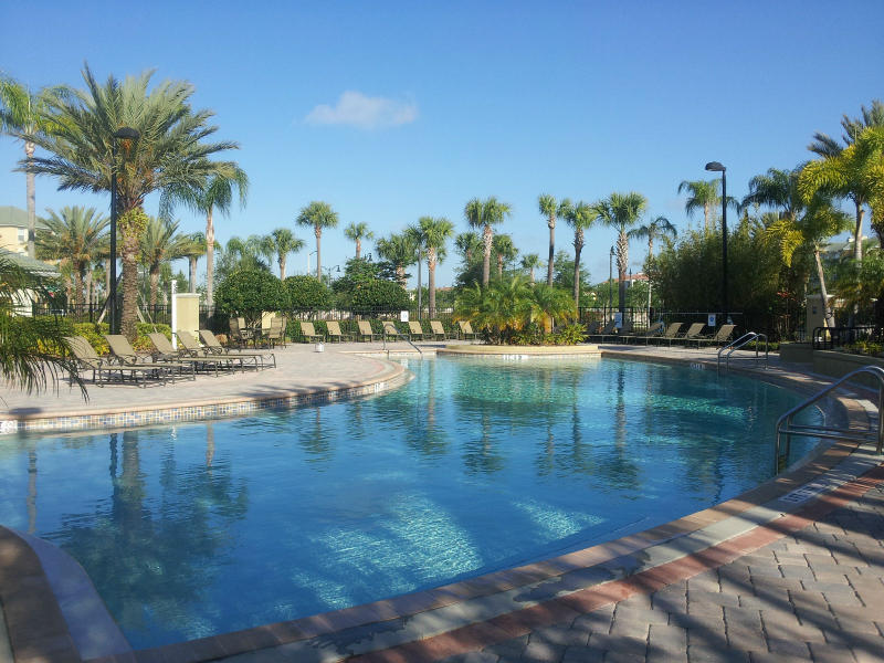 Vista Cay Resort by Orlando Resorts Rental  1
