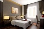 Gold Hotel - Image 2