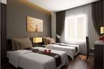 Gold Hotel - Image 5