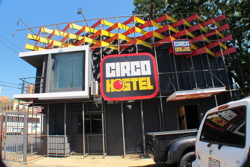 Circo Hostel  0