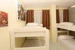 Tr3ats Guesthouse - Image 5