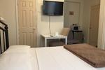 Ada's Guesthouse - Image 10