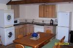 Hole House Bunkhouse - Image 5