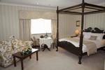 Seven Oaks Hotel - Image 8