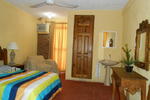 Bajas Cactus Hotel & Hostel - Image 8