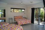 Emus Beach Resort - Image 5