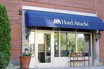 Hotel Attache - Image 10