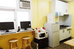 Hostel Beige - Image 10
