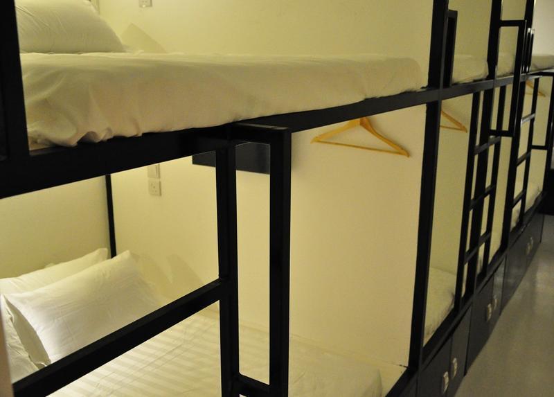 Beds in ABC Premium Hostel in Singapore Little India