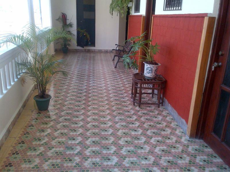 Paseo Colonial Guesthouse  0