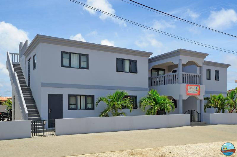Oasis Guesthouse Bonaire  0
