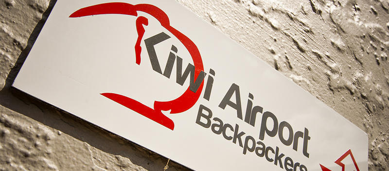 Kiwi Airport Backpackers  0