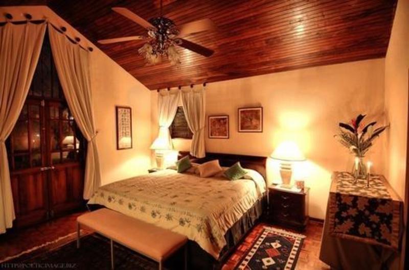 Cariari Bed and Breakfast  2