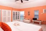 Paradise Golden Clouds Villa - Image 2