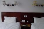 Mr Hu Hotel - Image 4