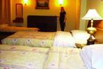 Select Hotel - Image 4