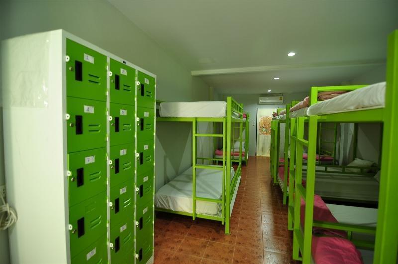 Phi Phi Backpacker Dorm Room  0