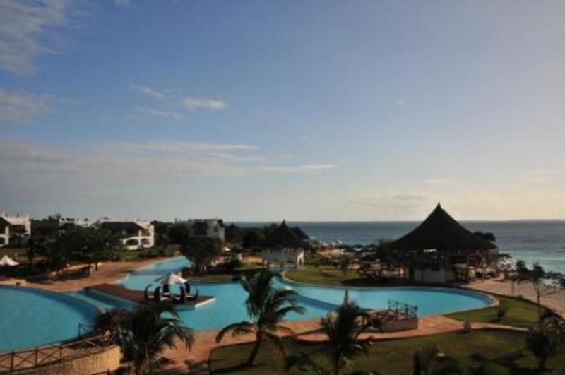 Royal Zanzibar Beach Resort  0